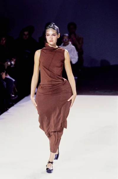 Look 10